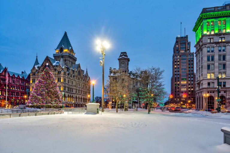syracuse-new-york-center-in-the-winter